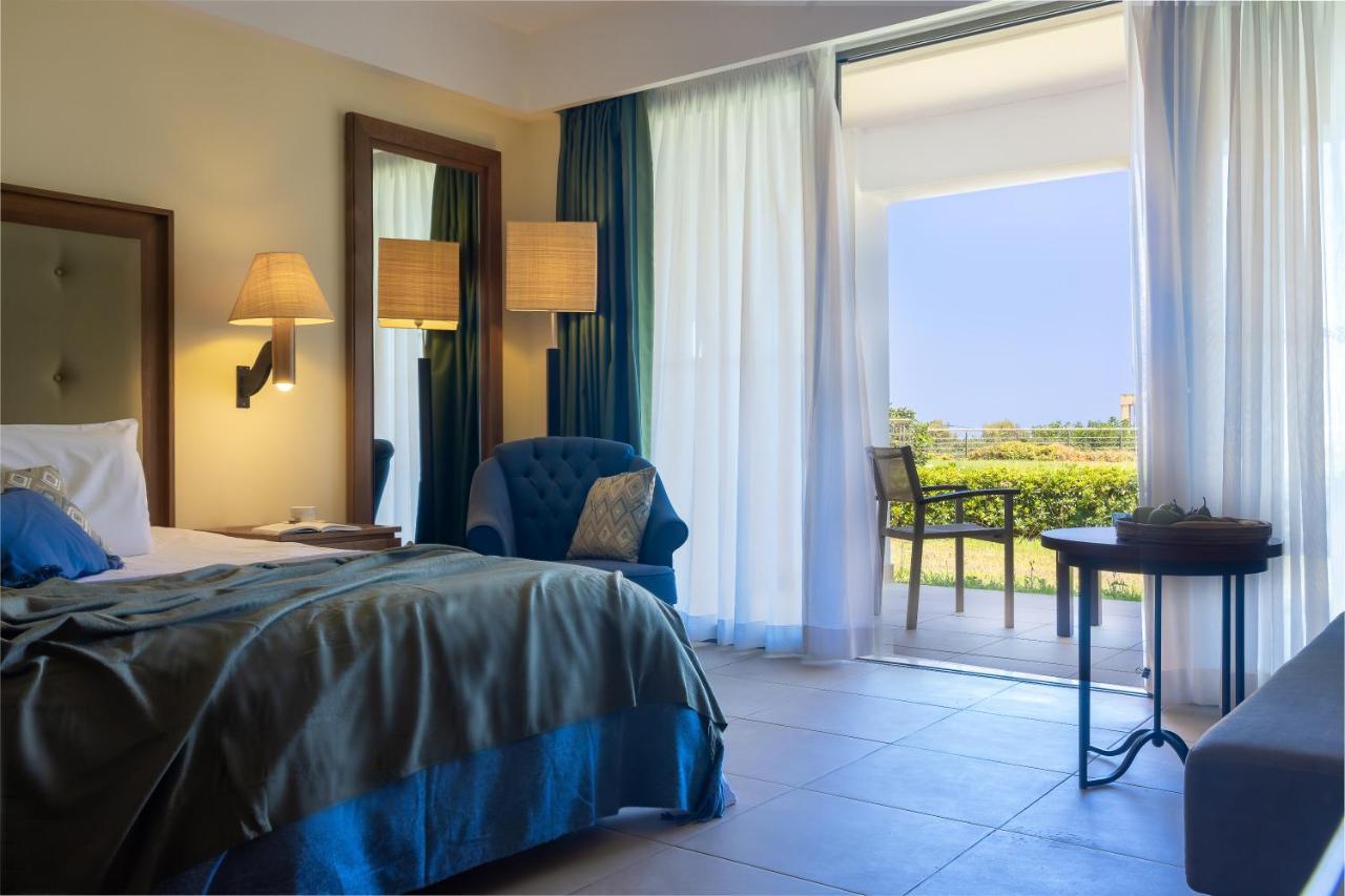 Giannoulis - Cavo Spada Luxury Sports & Leisure Resort & Spa Kolymbari Exterior foto